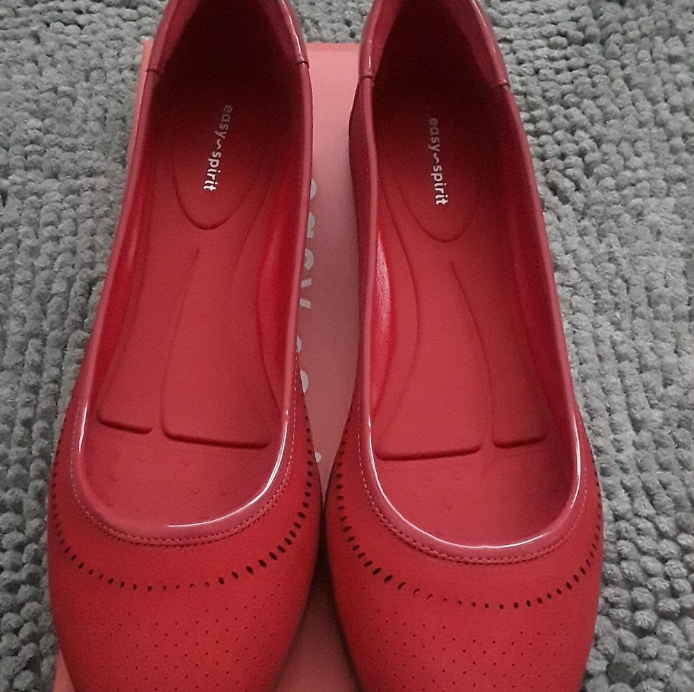 Comfy, cute ballet flats!!